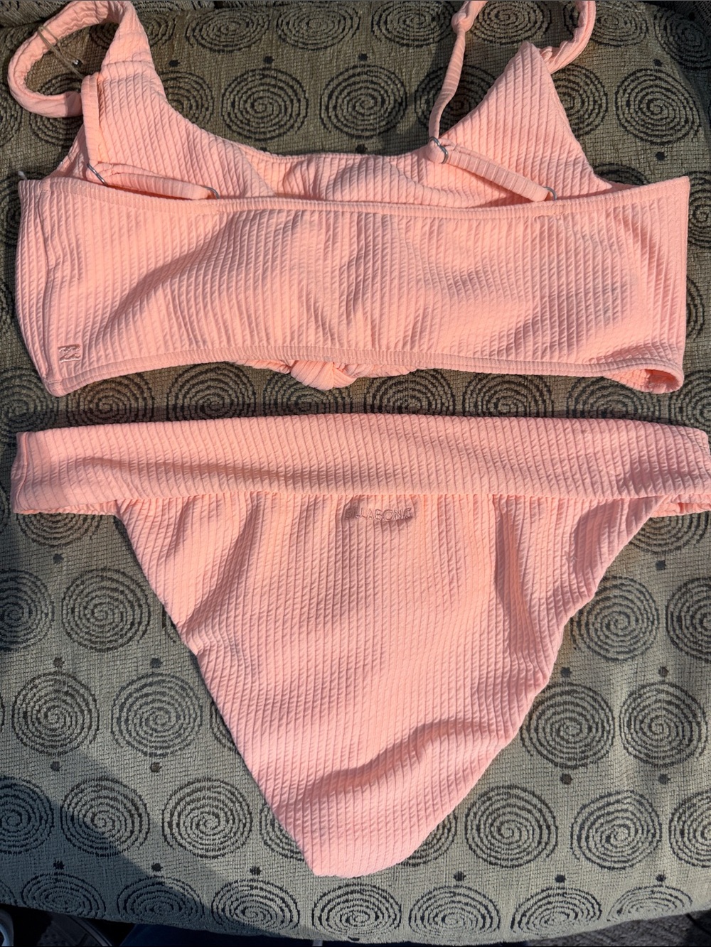 Billabong Peach Ribbed Knot-Front Bikini - Picture 3 of 5